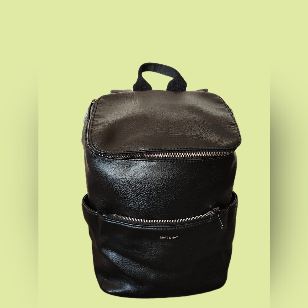 Matt & Nat Black Vegan Backpack with Front Zip Pocket